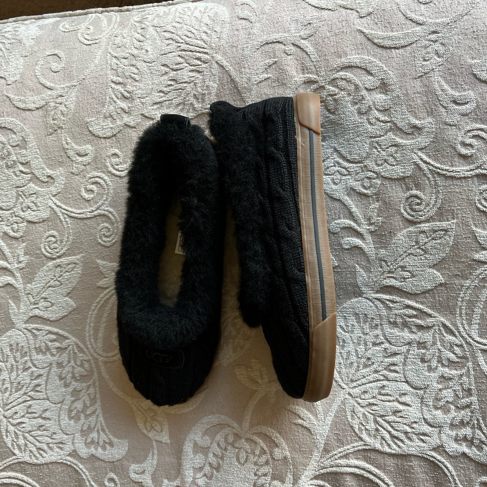 Ugg Shoes - image 5